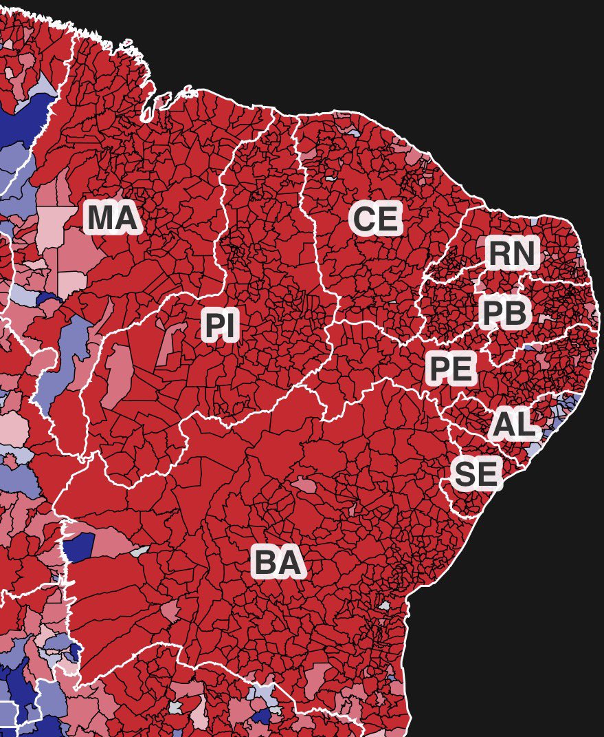 xiaozitos's tweet photo. única coisa que posso me orgulhar hoje é da minha região, eu de verdade tenho muito MUITO orgulho de ser nordestina, não somos a região com as maiores notas do enem atoa. https://t.co/7fi1G1hahD