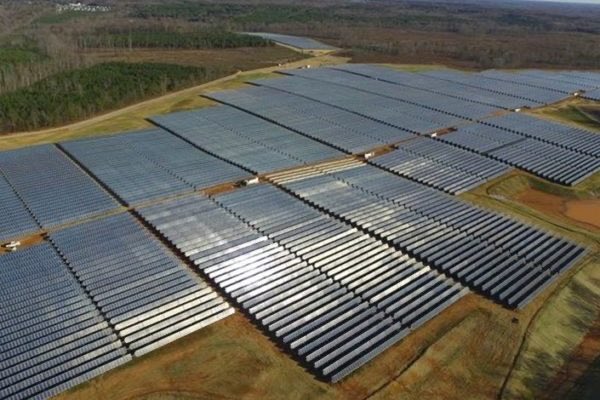 NoVA_Campaigns's tweet photo. Why do Virginians not realize the devastating scars that solar farms are slicing across VA farmland &amp; hills? 

Most just barely hide with strategic “tree line” buffers that block views from the road, as the forest is razed. Sadler Solar, west of Emporia, VA, flattened 1,188 acres https://t.co/gRVBwS9s0O