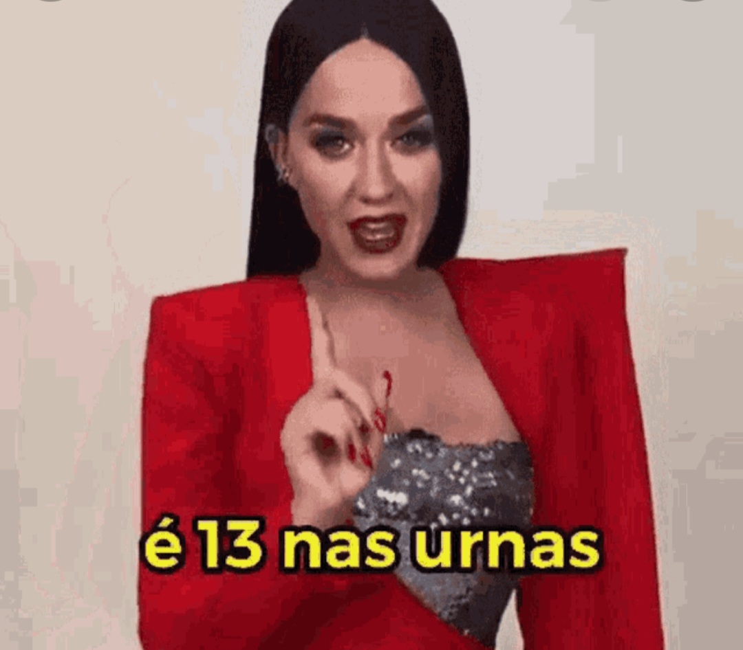 perrydays's tweet photo. O segundo turno sendo no dia do aniversário da mami, dito isso: https://t.co/mmjyDcSmdg