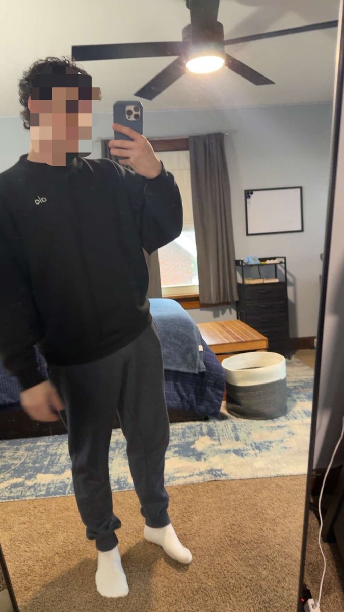 Locked_Waiting's tweet photo. This desperate locked boi and I have been keeping each other honest and horny this locktober! 🔒 Only 27 more days!! https://t.co/QLb8UZo0Qn