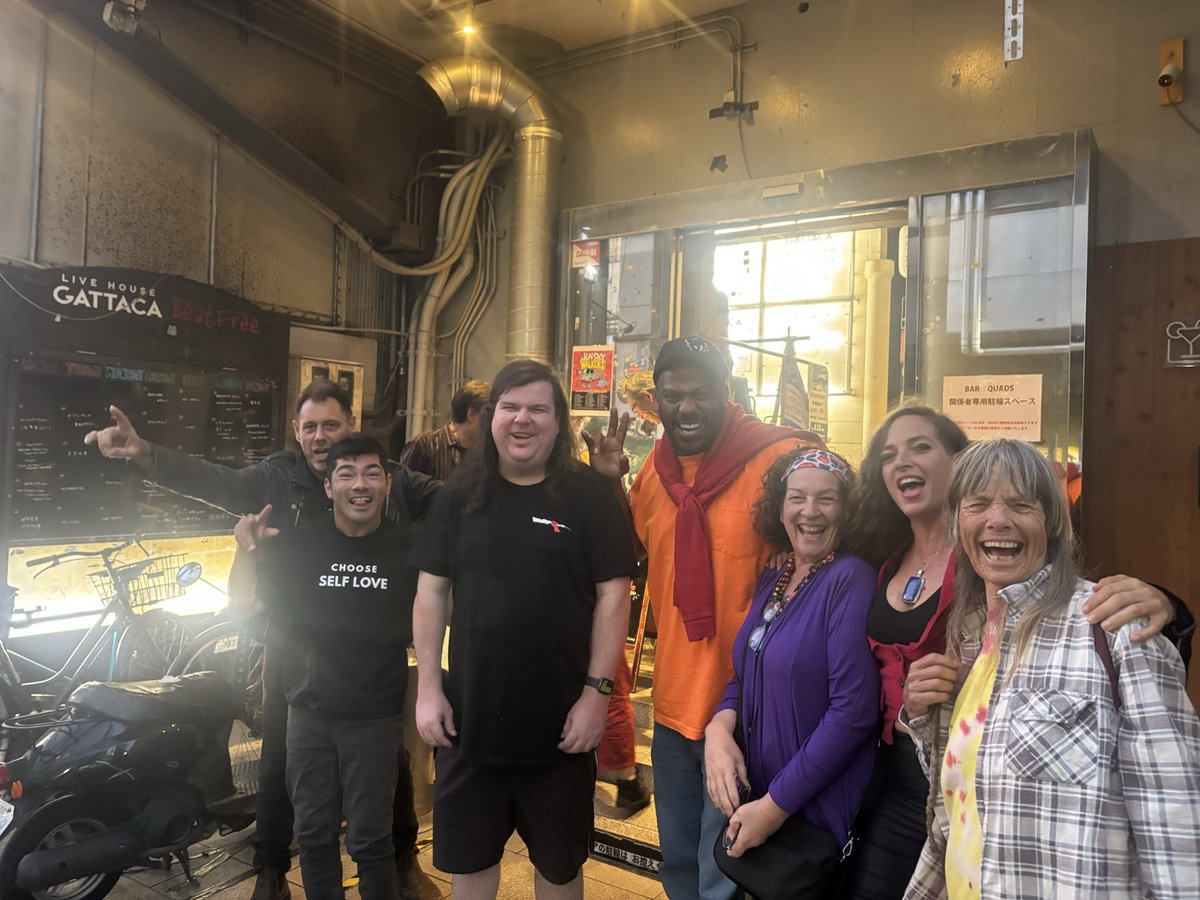 MishShell3's tweet photo. Kyoto - thank you and goodbye for now! 🙏🥰
Lotsalove
Mish N Possible n Crew ✨🎸
#MishNPossible
#ChooseSelfLove
#JapanTour2026
#Kyoto
#Japan https://t.co/QQgXWvSaZk
