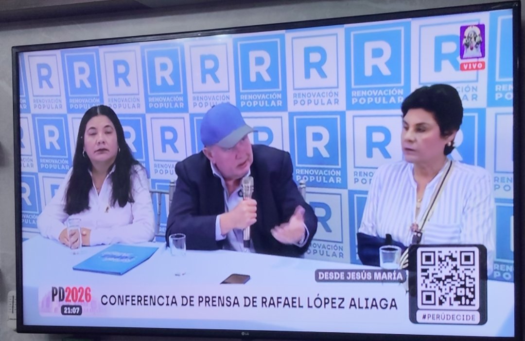 perfecperu's tweet photo. Porky está tergiversando el Art. 191 de la Constitución. La prohibición es a la REELECCIÓN no a la POSTULACION @JNE_Peru Por lo tanto debería intervenir la @ContraloriaPeru @Defensoria_Peru y @FiscaliaPeru a fin de que no se concrete el ilícito https://t.co/tGIVDmE471