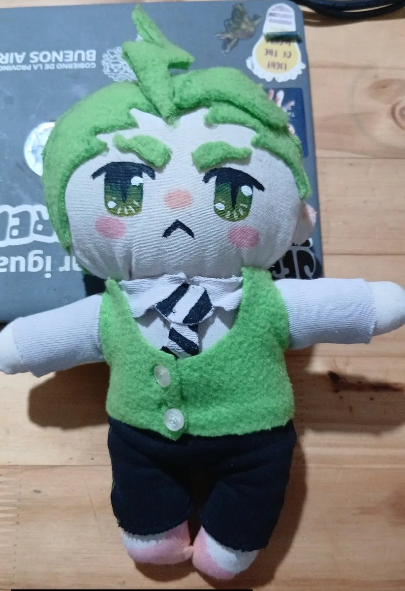 LokiNinjager11's tweet photo. Estoy haciendo mi propio peluchito de Sebek 🐊✨️ >//♡//< 💖.
Me esta gustando el resultado 
#sebekzigvolt #twst https://t.co/RtQrllR235