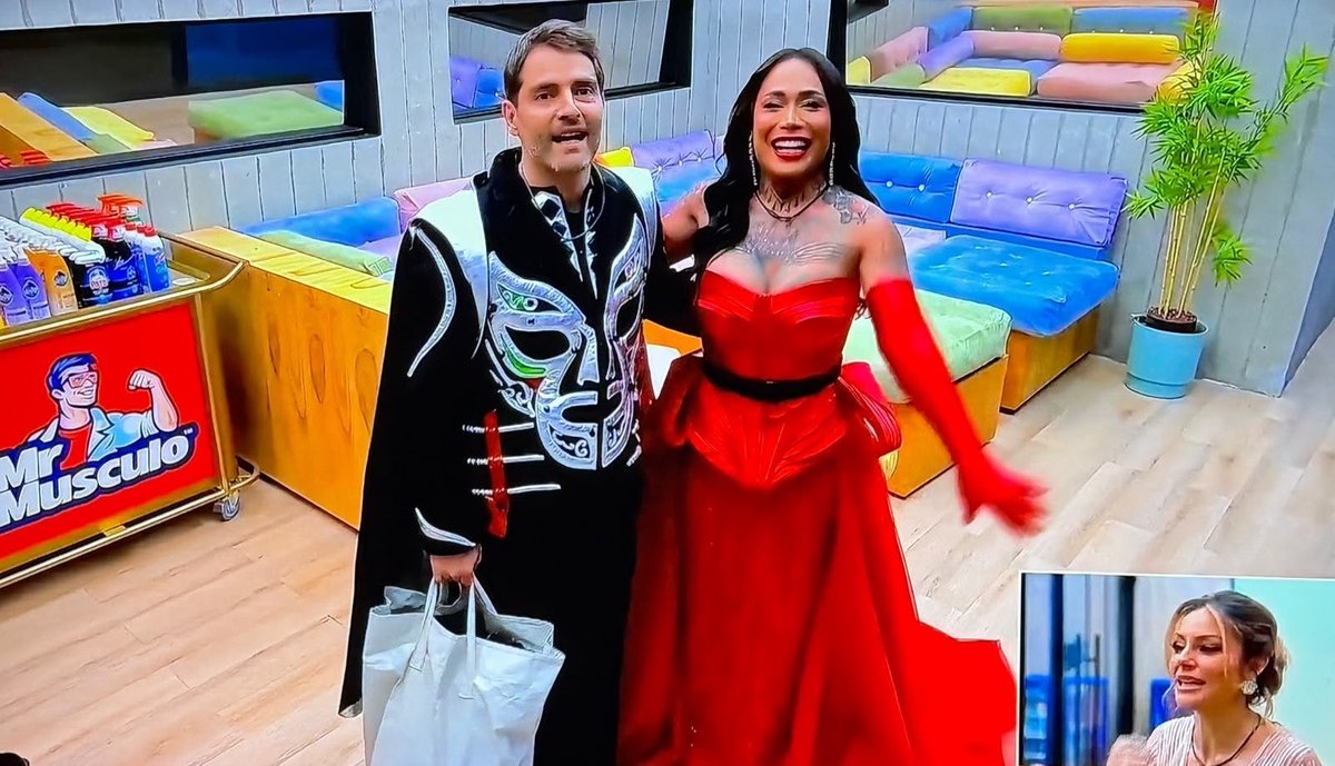 taybolera_1989's tweet photo. El verdadero shipeo de la temporada fue este.
#LaCasaDeLosFamososMx https://t.co/kxqAT1xcVY