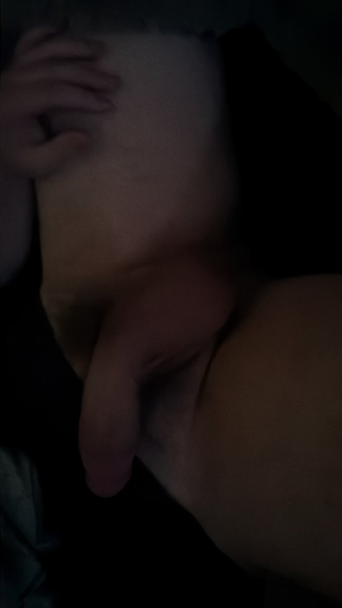 notdannyfr's tweet photo. I’m so horny https://t.co/1vefhP11GN