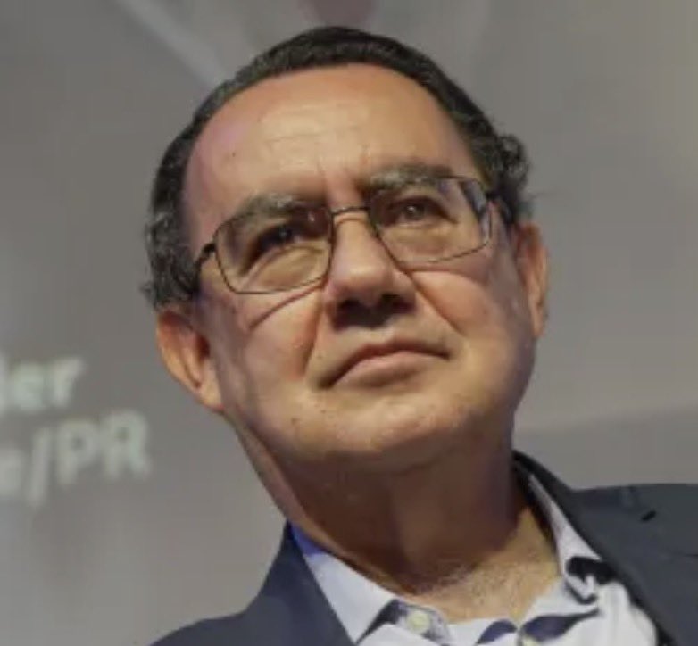 Pri_usabr1's tweet photo. Covarde!

Augusto Cury disse na noite deste domingo que não apoiará nenhum candidato à Presidência no segundo turno e manterá silêncio sobre o pleito. https://t.co/H6yCZNuujL
