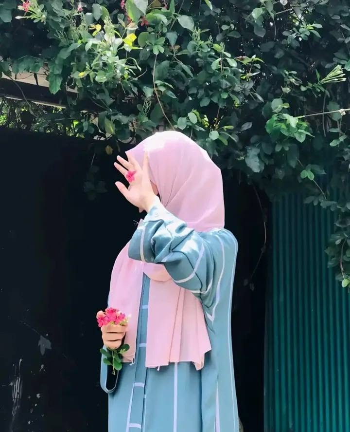 VINA_ct's tweet photo. Good Morning X family 🌸 

Let your life be a reflection of the peace you carry within. 🤍🌙
Stay true, stay grateful, and keep glowing. ✨🦋 https://t.co/jrdgEcnuPx