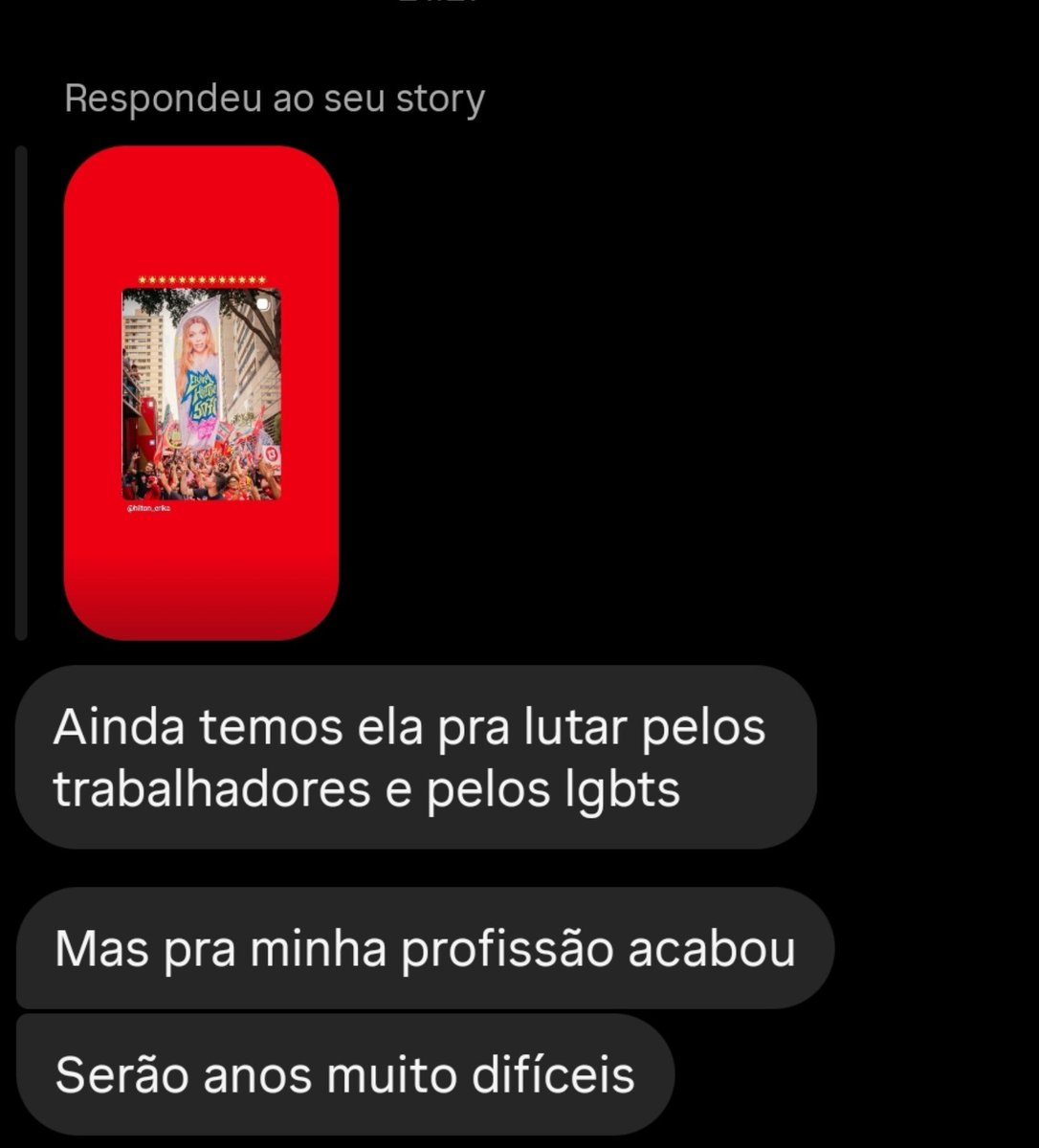 jullyaneeeeeeee's tweet photo. os professores desesperados, chegar dar um aperto https://t.co/KmVkQBqZYS