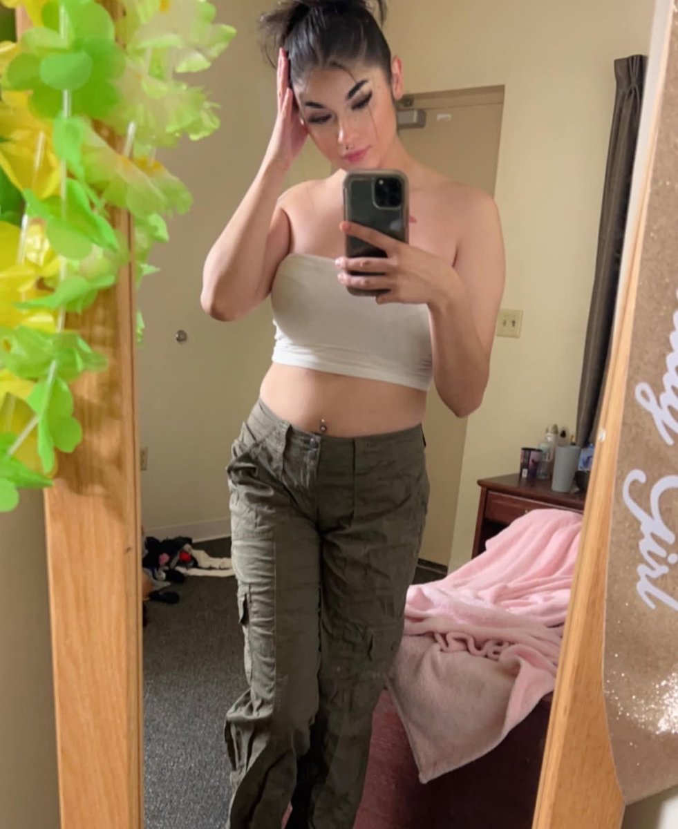 AlexaBratty_'s tweet photo. Every moan is humiliation, every drain is worship. π₯₯π₯₯πππͺΌ
#Sissy #findom #sph #sessions #forcedintox #drains #paypiggy #bratty #cuck #bully #bwno #cuckold #uksub #simp #feetworship https://t.co/196V8vQbS3