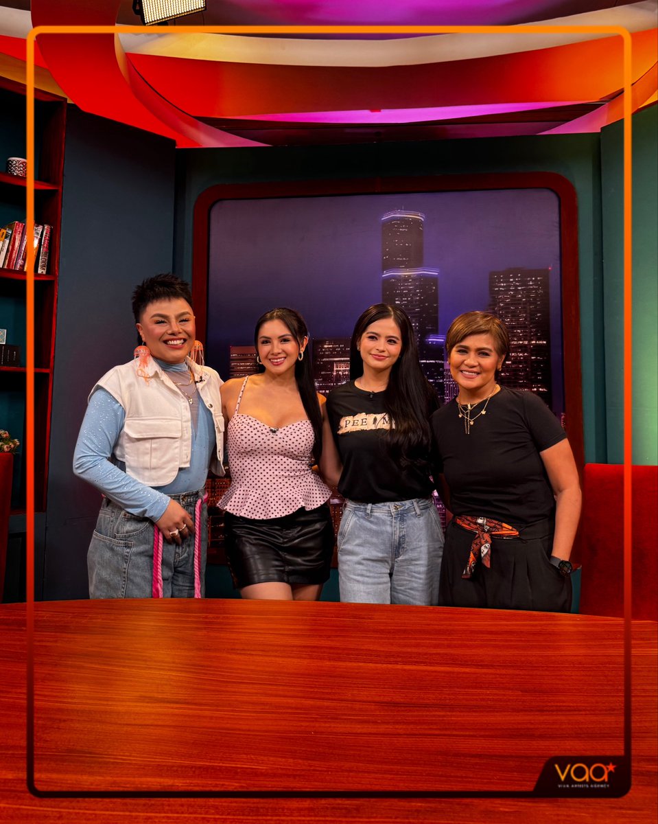 VivaArtists_'s tweet photo. LOOK: Bea Binene and Candy Pangilinan at KALURKS! 🫶🏻✨
Humanda na for an epic Philippine Adaptation of Thailand’s box office hit! 𝗣𝗘𝗘 𝗠𝗔𝗞. Directed by Victor Villanueva, DGPI
𝗢𝗖𝗧𝗢𝗕𝗘𝗥 𝟭𝟰 in cinemas nationwide
#VAA #PeeMakPH https://t.co/X1DToEhVjR