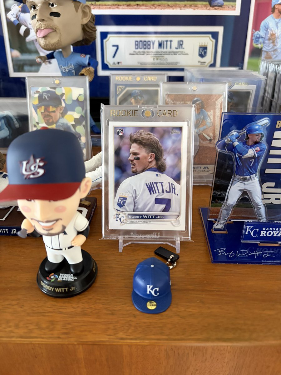 bobbys2baseball's tweet photo. 念願のマレットが我が家に来ました。
最高にかっこいい😎

#topps #mlb https://t.co/sXViGSiQw5