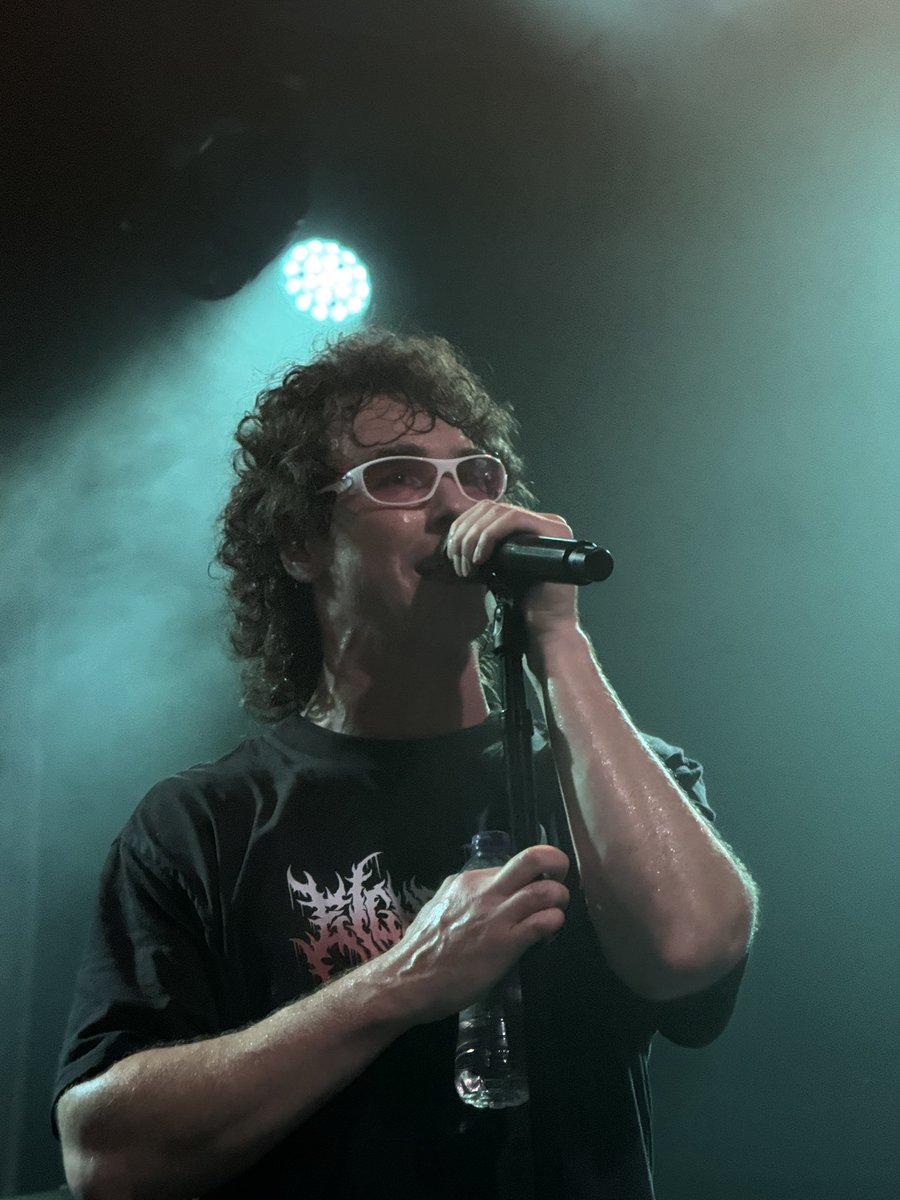 myamcfaddenn's tweet photo. i gave myself whiplash at @DONBROCO last night. i’ve been in so much pain all day but it was so worth it. https://t.co/NeUwKcAw78