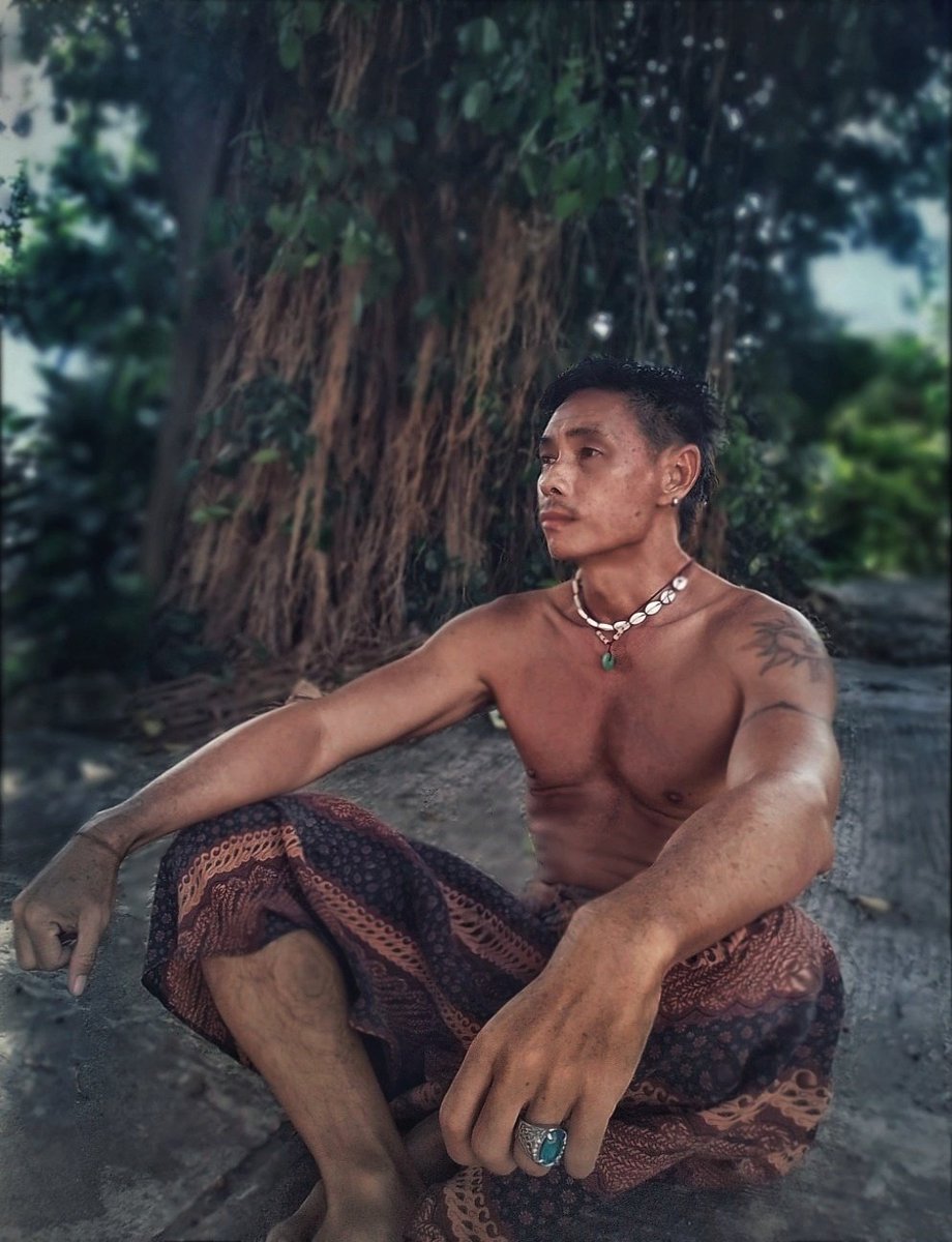 tarotreadepycu's tweet photo. 1. Therapist massage for man
2. Personal Tarot Reading online/onsight
*RSVP wa: +6285746361110
#tarotreader 
#massagepria 
#massagebali 
#therapistbali 
#pijat 
#pijatbali
#pijatpria https://t.co/lo22XsPEcc