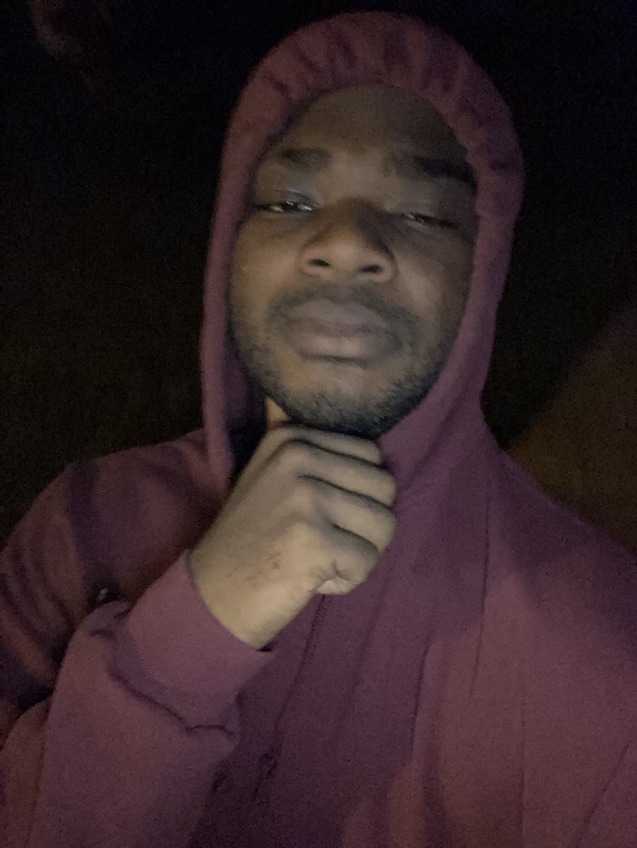 HKKShade's tweet photo. Late night walks 😘❄️🕷️🩸 https://t.co/MyARzXs3bB