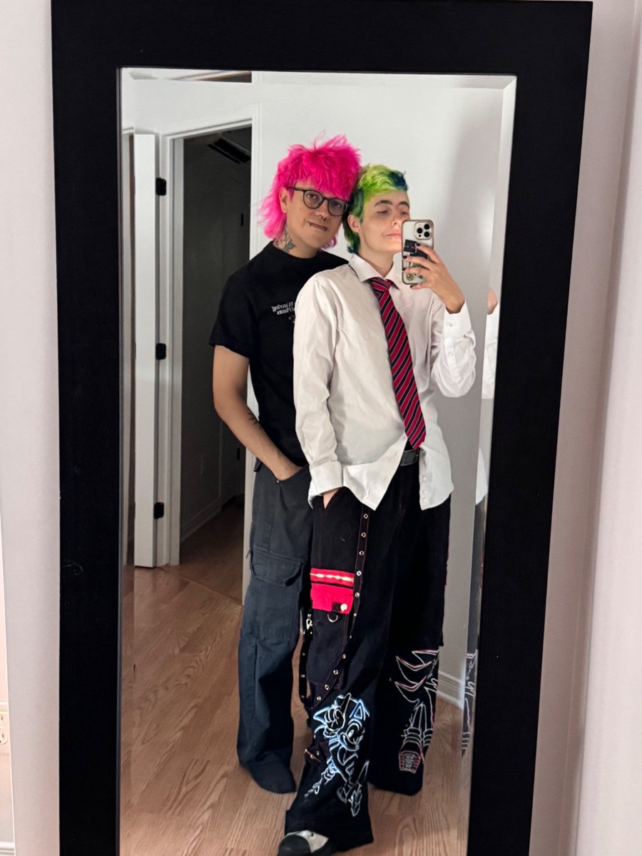 kkkylesy tweet picture