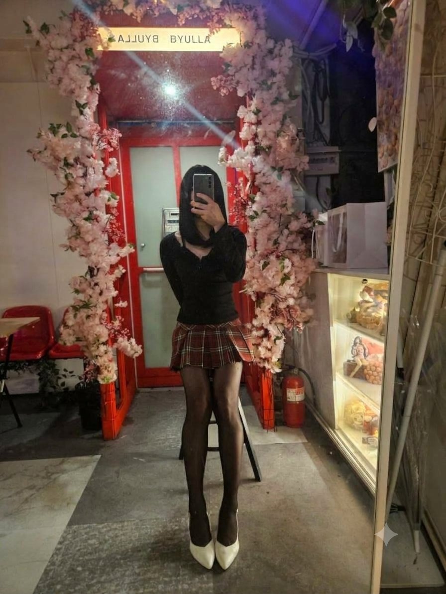 yeiiiiinn's tweet photo. 별라 첫 방문!!!! 사장님 너무 친절하구 순자언니 너무 이뻣다!!!
다음에 또 가야지
검스는 사랑이야❤️
#여장 #시디 #CD https://t.co/vvkr7hrCe3