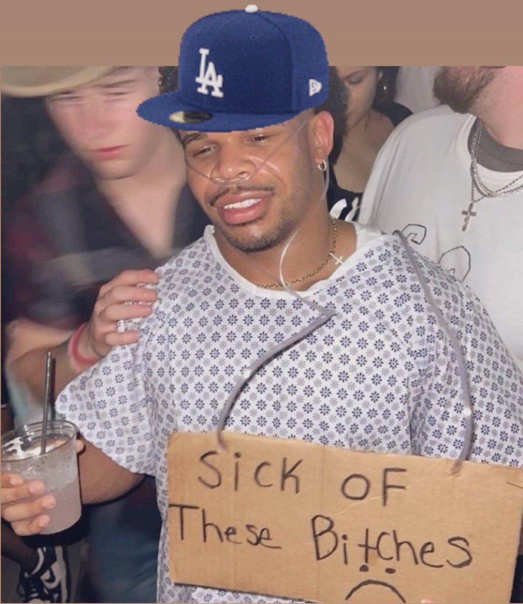 MrStealY0Tacos's tweet photo. These mf Dodgers got me like https://t.co/hN8RXwQN69