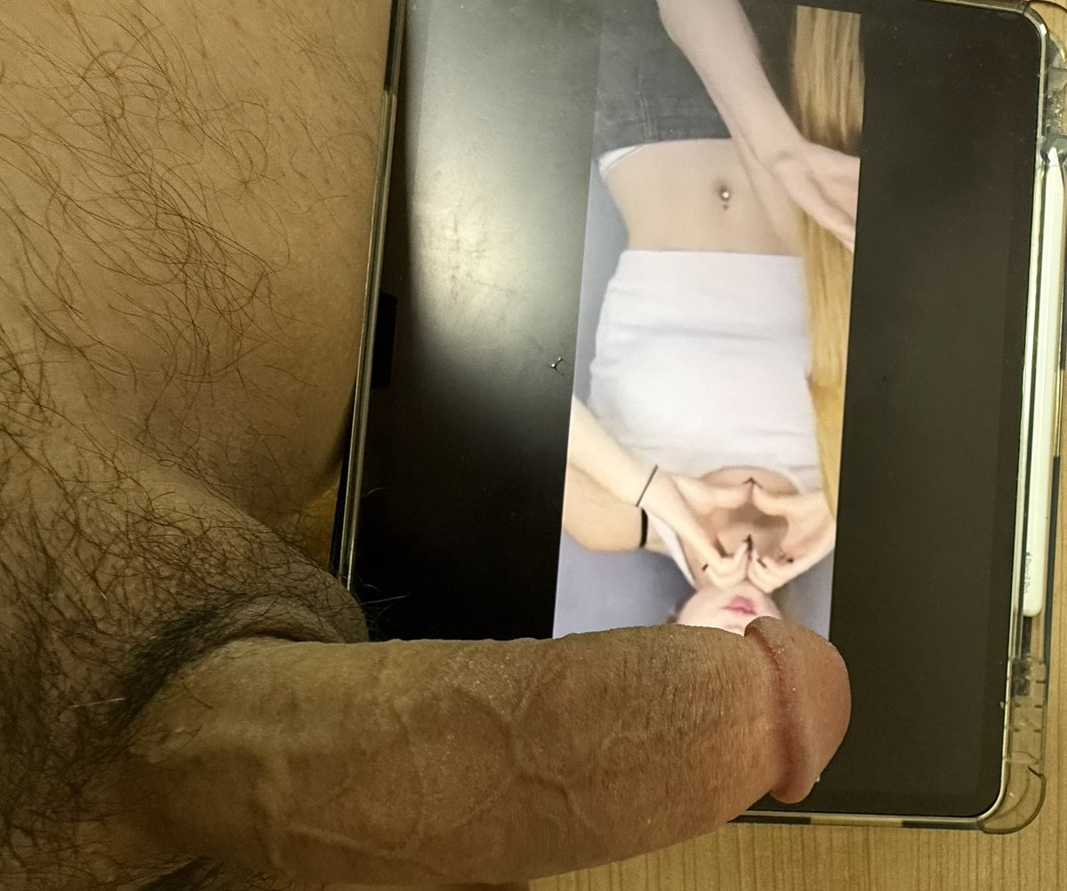 ggatp5's tweet photo. 소추 도태 남친이 댄스부 여친 바치고 여친이 대물 자지 보고 반해서 헤어지자 해버렸어 ㅋㅋㅋ 니 여친 잘 썼어 너한테는 안보여주는 보지,후장까지 다 보여주던데? 
#네토 #여친 #대물 #ㅈ올 #얼싸 https://t.co/AlXGJXXoSg