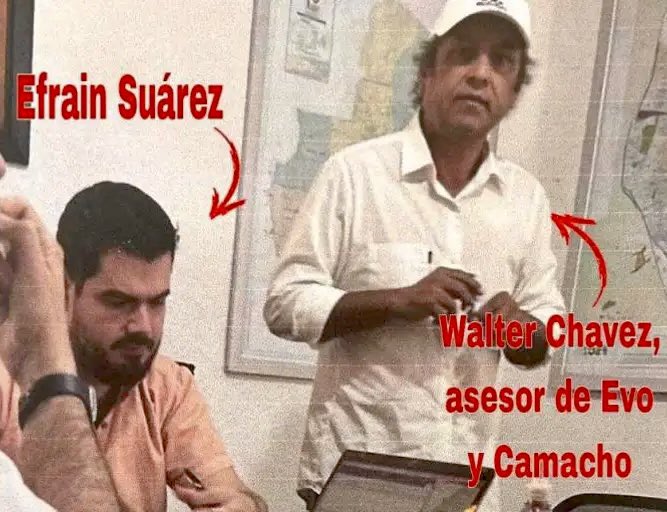 MonasterioTomas's tweet photo. LA FISCALÍA NO PUEDE CAMBIAR DE PADRINOS. TIENE QUE DEJAR DE TENERLOS.

Siempre sostuve que cualquier denuncia contra Roger Mariaca debía investigarse hasta llegar a la verdad, caiga quien caiga.

Pero también advertí que una investigación penal no podía convertirse en la puerta de entrada para una nueva captura política del Ministerio Público.

Hoy aparece un dato que exige explicación.

Según la información conocida, la esposa del nuevo Fiscal General interino, José Armando Urioste, es hermana del padre de Efraín Suárez, vicepresidente de Creemos y asesor de Luis Fernando Camacho.

También se ha señalado una cercanía política entre Suárez y Walter Chávez. Si ese vínculo está documentado, debe transparentarse.

NO ES UN DATO MENOR.

Después de cambiar la ley, suspender al Fiscal General, atravesar cinco votaciones fallidas y terminar eligiendo a un nombre que ni siquiera estaba inicialmente sobre la mesa, el país merece saber:

¿QUIÉN PROPUSO A URIOSTE Y QUÉ ACUERDOS POLÍTICOS HICIERON POSIBLES LOS DOS TERCIOS?

Porque si la Fiscalía sale de una órbita política para entrar en otra, no hubo independencia.

HUBO CAMBIO DE MANOS.

Bolivia no necesita una Fiscalía repartida entre grupos de poder.

NECESITA UNA FISCALÍA INDEPENDIENTE, QUE INVESTIGUE A TODOS, CAIGA QUIEN CAIGA, Y QUE TERMINE CON LA IMPUNIDAD.
