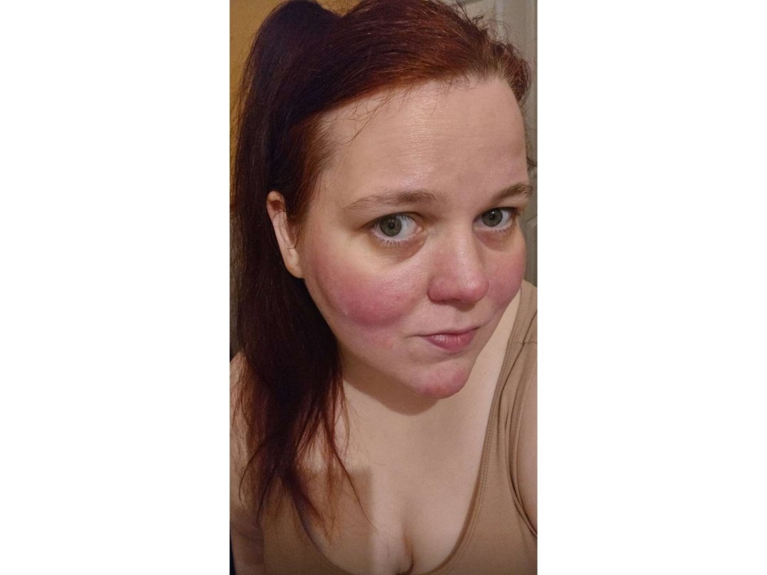 CrazyViperXx's tweet photo. #Nofilter #nomakeup #selfie 🖤🖤 https://t.co/ObimlmBAgm