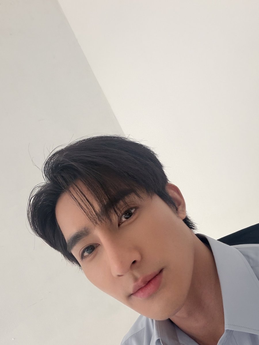 Earth_Pirapat's tweet photo. เริ่มได้เลย #CupidsGhostQ2 https://t.co/C065es6BHU
