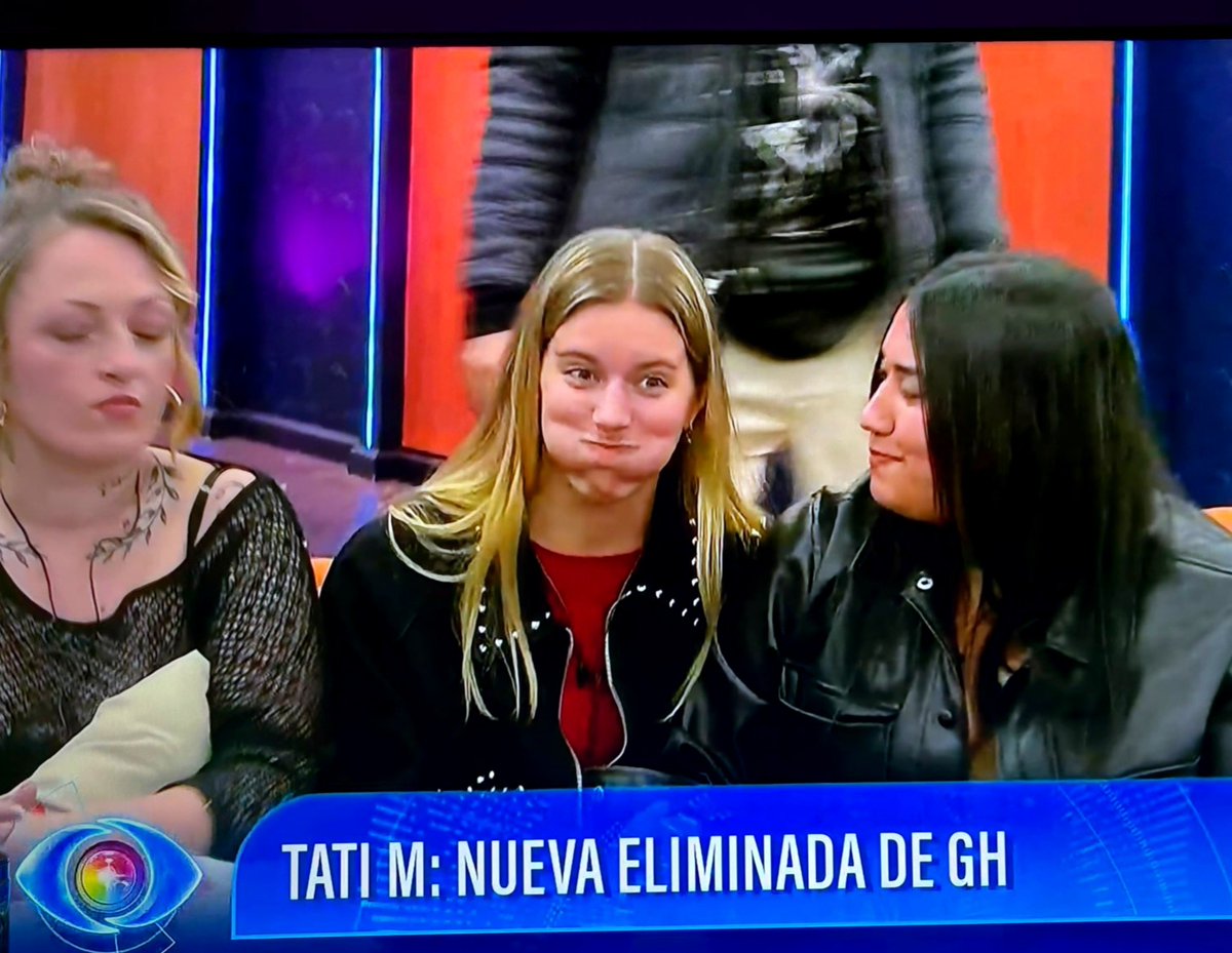 nachoarturaola's tweet photo. La cara de Agustina con la eliminación de Tati fue cine puro. La goat de este juego, el milipilismo que triunfará.
#GranHermanoUY https://t.co/Pza4ACDmtT