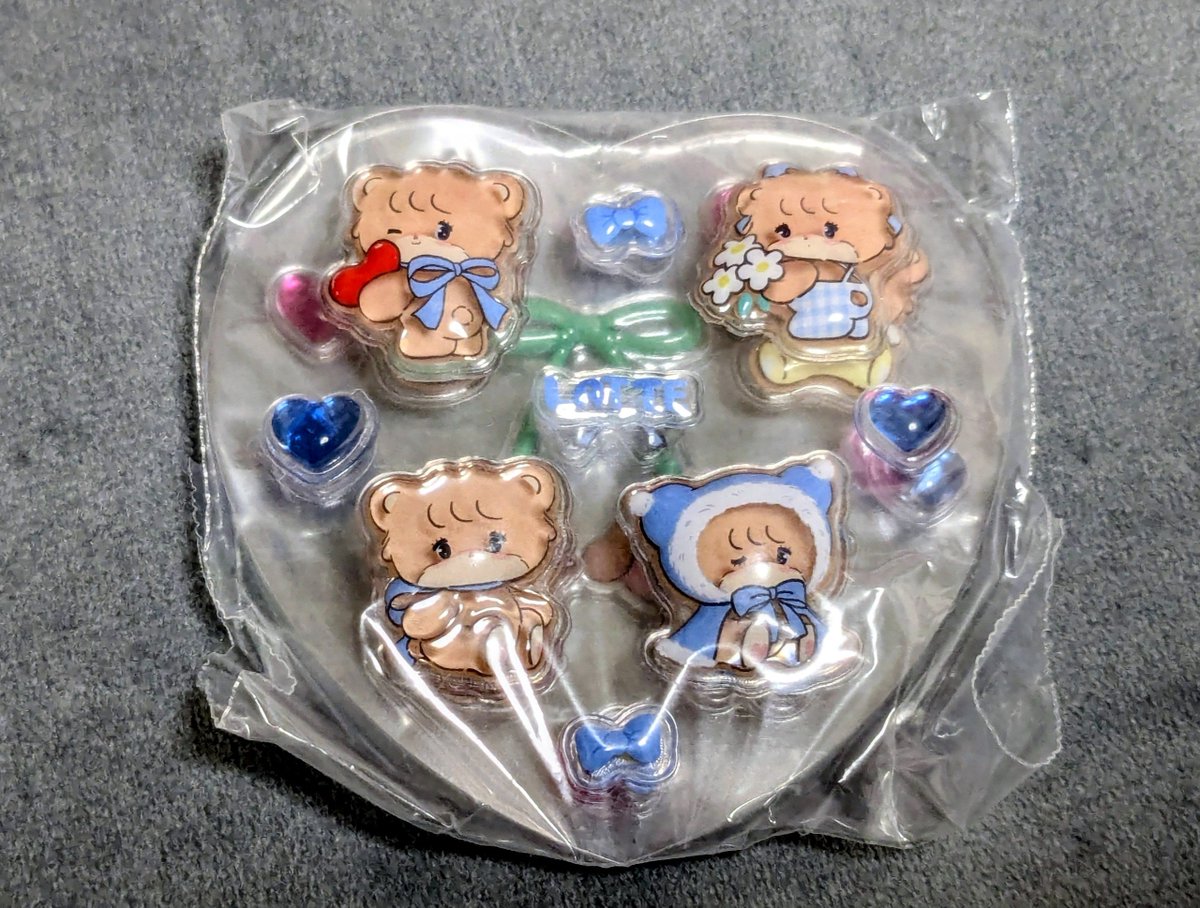 sds_slyth's tweet photo. 【交換】リルアラモード　ぷくちゅるシール　ガチャ

[譲]ラテ
[求]キャミー

郵送交換希望です
検索からもお気軽にお声がけください✨️ https://t.co/kxvLGL5Lxd
