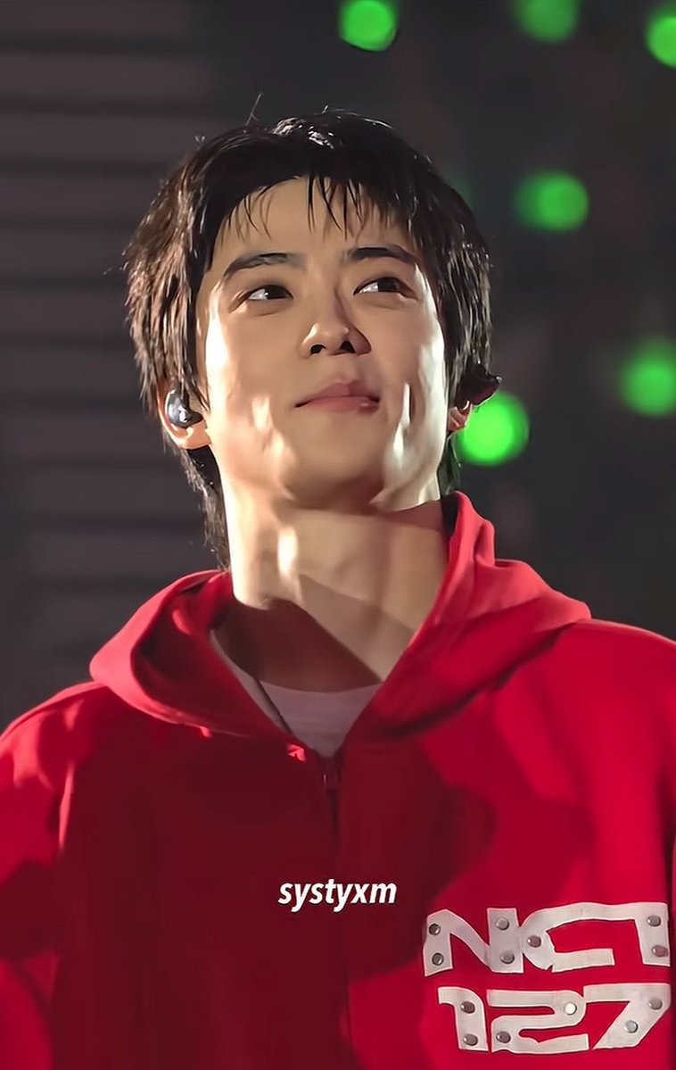 twneayyishere's tweet photo. หล่อจังอะ หล่อยันคิ้ว https://t.co/IyUIzIgRe0