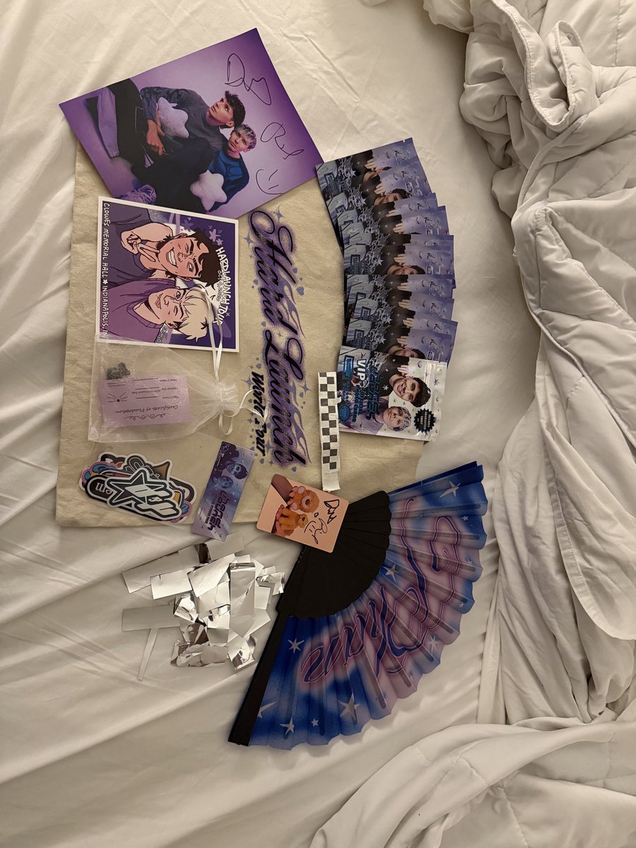 heatedphan's tweet photo. hard launch haul🥹💜 https://t.co/RVUWejctDg