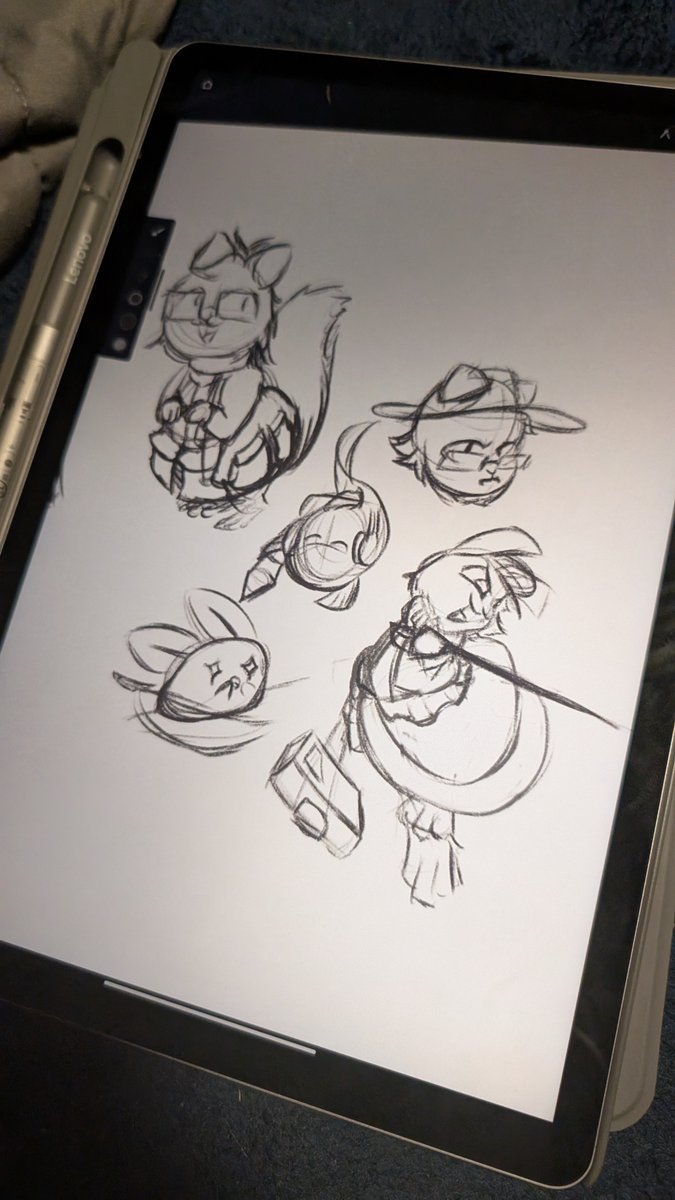 mintlody's tweet photo. Oh yeah! I got a new tablet! Mainly bought it for tech, church, and drawing stuff on the gooo! Really wanted to share devotions with a cute drawing. Imma do it tom! https://t.co/t1UOt0O3N8