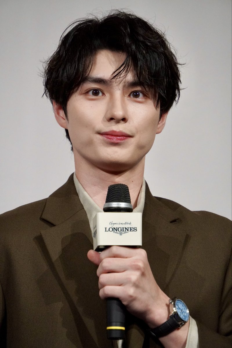 emogram_sankei's tweet photo. 俳優の本田響矢さんが
ロンジンのイベントに登壇

脈拍を測る機能に「医師役の夢が
伏線回収された」と驚いたほか

フィルムカメラで風景を撮影する
こだわりも明かしました👀

#本田響矢
📸詳細👇
https://t.co/pxuD1npg4d https://t.co/yS5L5QDrw7