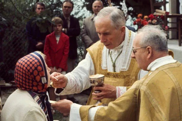 JohnTraddington's tweet photo. Holiness - sanctity - is attained by means of the Cross, penance, and sacrifice. If we truly seek perfection, then we must follow the Way of the Cross. -Abp. Lefebvre https://t.co/SALv6OrRYj
