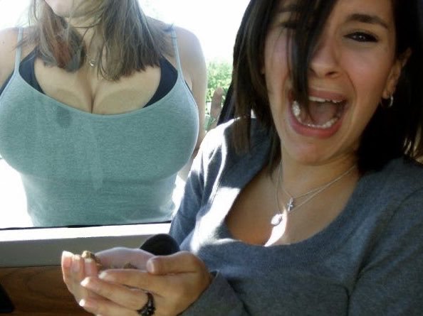 aludraexe's tweet photo. woman in car terrified at boobs on the window and the woman is ME https://t.co/K7V4PfPWSq