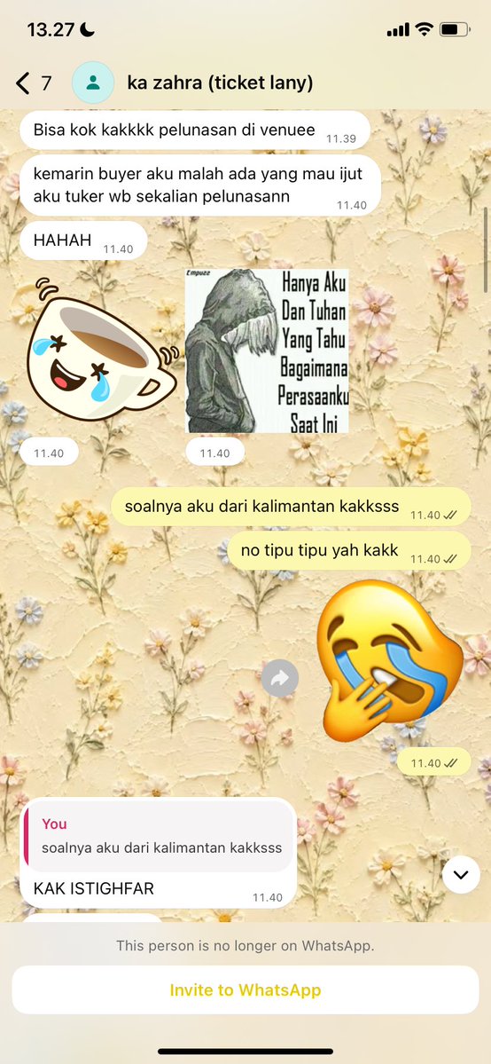 ziraaside's tweet photo. tega bener ya masih bisa nipu orang yang udah jauh-jauh nabung dan mau terbang dari Kalimantan ke Jakarta buat nonton LANY 🥺 https://t.co/4nWHYGCuxi