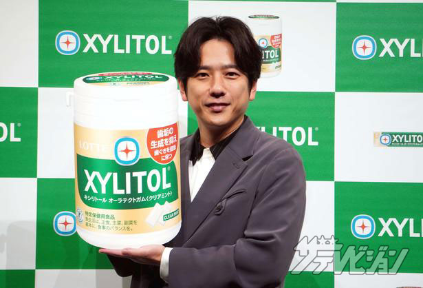 thetvjp's tweet photo. #二宮和也 が手に入れたい“テック”を告白
「速読テックは本当に欲しい！
時間が早くなるのはありがたい」 

▼記事の続きはこちら【ほか写真あり】
https://t.co/lK0tfOwXVd  

#ロッテ #キシリトール https://t.co/KnErpQe2x4