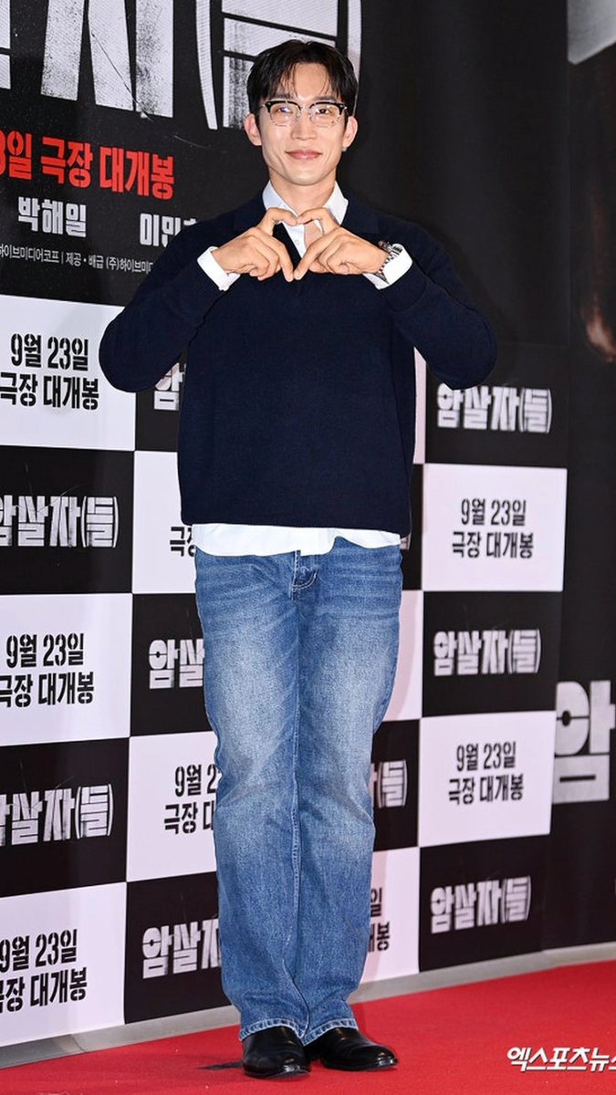 DailySangyi's tweet photo. #이상이 #LeeSangYi #DailySangYi
#SangSang #상상 https://t.co/ksSDirmPfo