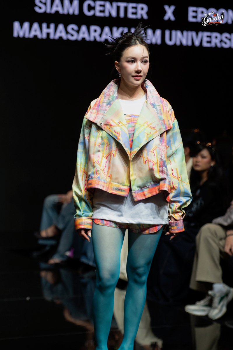 SapphicGardenTH's tweet photo. พี่สาวคนสวยมาแล้วค่า “จูน - ณัณณิริณ” ร่วมเดินแบบในงาน “Bangkok International Fashion Week 2026 - Visionary Stage at Siam Center” ของมหาวิทยาลัยสารคาม 

JUNE AT SIAM CENTER BIFW26
#SiamCenterBIFW2026xJUNE 
#Junenannirin #จูนณัณณิริณ https://t.co/X6VwarrNqm