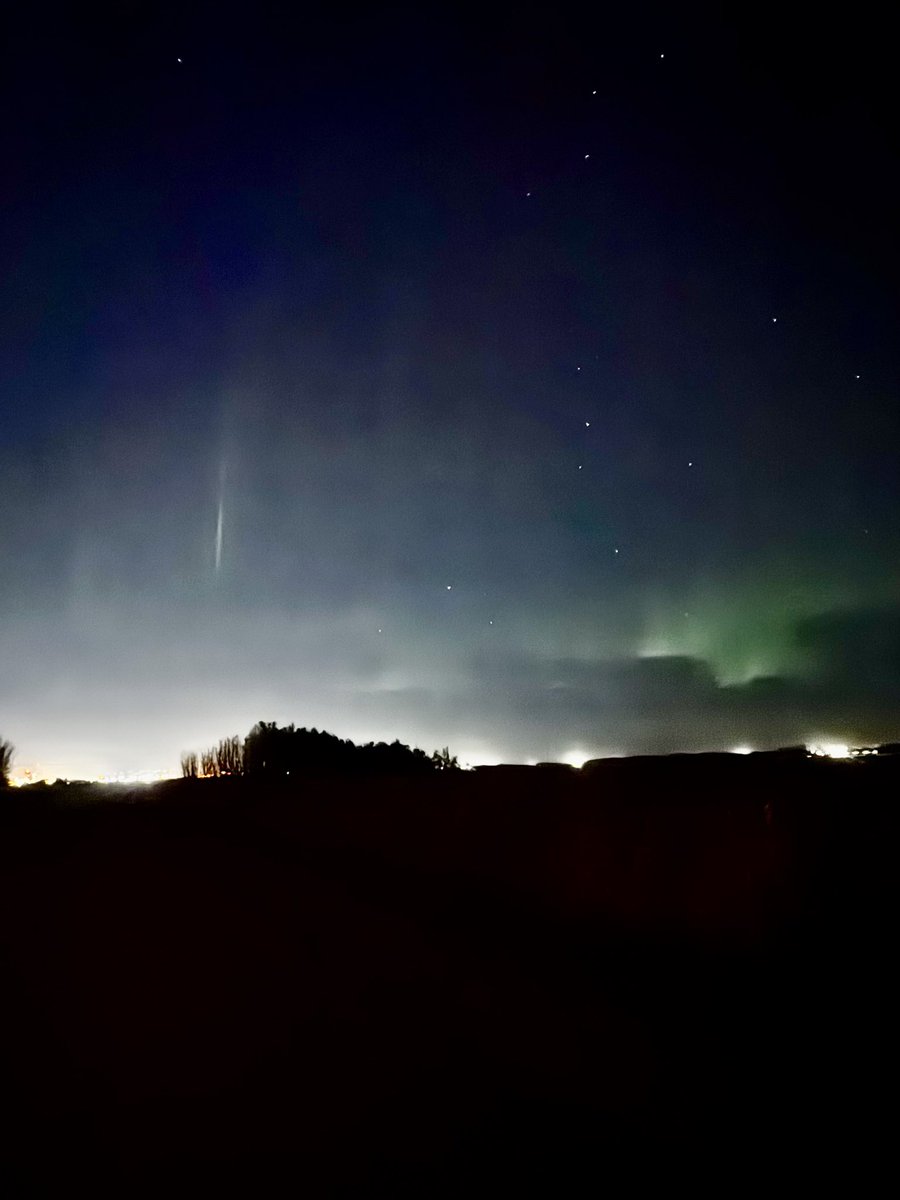 ShelbymcWx's tweet photo. A bit cloudy but hey Aurora ! @AlbertaAurora  @teamdomcanada  @LilyLightningWx  @treetanner  @dartanner @_SpaceWeather_ @CalgaryRASC  taken near josephburg ab Oct.4. 2026 850pm #abstorm #wildrosewx #aurora #northernlights https://t.co/wkI5C7kiTt