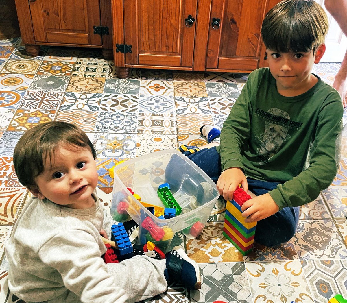 ykami_'s tweet photo. so sobrinhos lindos https://t.co/UJbeOzIaid