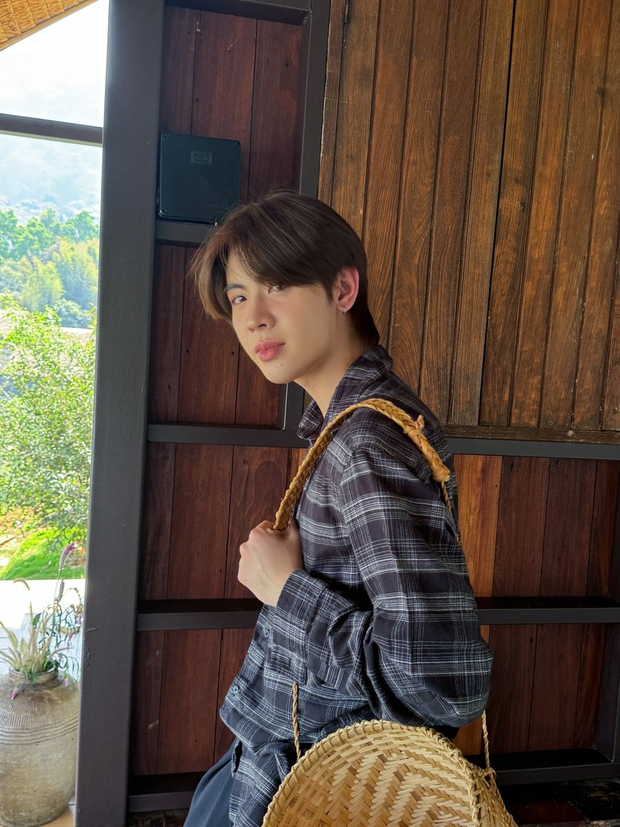 doubleBTUAN's tweet photo. ผู้บ่าวคนนี้หล่อมากกกก เขินนะะะ

#Firstone @firstone_wnk https://t.co/mEyOwkKDBL