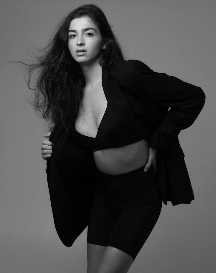 Tgbeautyworld's tweet photo. 📸 Alejandra Vargas
#trans #transwoman #transwomen #transmodel #TransBeauty #transgender #TransgenderBeauty #transgenderwoman #transgenderwomen #transgendermodel #TransgenderPride
https://t.co/hxJPJkjMjG https://t.co/IuPjWr0DNt