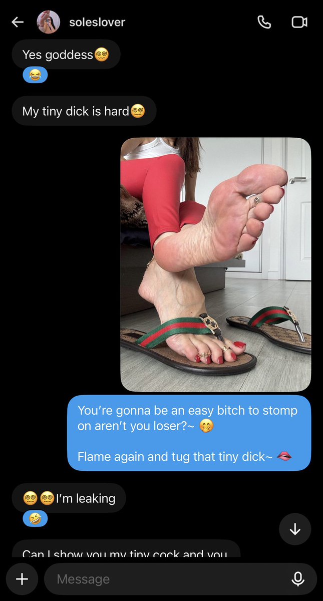 OnyxGrey_'s tweet photo. This EMBARRASSMENT of a man @ximpm1n couldn’t handle getting ambushed by a few feet and decided to expose himself and beg to get humiliated~ 🤭

Anyone else want a turn?~ 🫦
#wankbattle #wankchat #findomme #manscam #porn #fap #nofap #footfetish #feet #ass #tits #humilation #loser https://t.co/kdNF6aSBuq