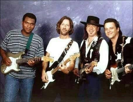EspecialesRNB's tweet photo. Stevie Ray Vaughan, Buddy Guy, Robert Cray, Eric Clapton &amp; Jimmie Vaughan – Sweet Home Chicago (Last Show) https://t.co/hZgmM3ws7l
