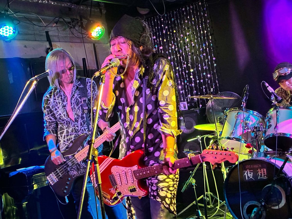 Bass_Itoh's tweet photo. ROCA'66
先週土曜日、京都夜想ライブでした
ライブ予定
11/1（日）西成club water
11/14（土）心斎橋PANHEAD GROOVE
12/12（土）京都大宮 夜想
1/16（土）梅田ハードレイン
2/19（金）荻窪クラブドクター
音楽評論家の鳥井賀句さんにブッキング頂いて荻窪クラブドクターに出ます！
遊びに来て下さい🙇‍♀️ https://t.co/8fPXFTxIXz