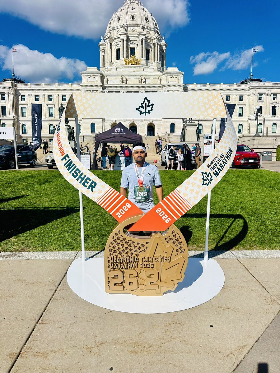 MANOJ_YADAV5's tweet photo. Ran my first marathon today. 26.2 miles. Legs are done, heart is full. π
π #TwinCitiesMarathon #FirstMarathon https://t.co/zqqovqW3hf