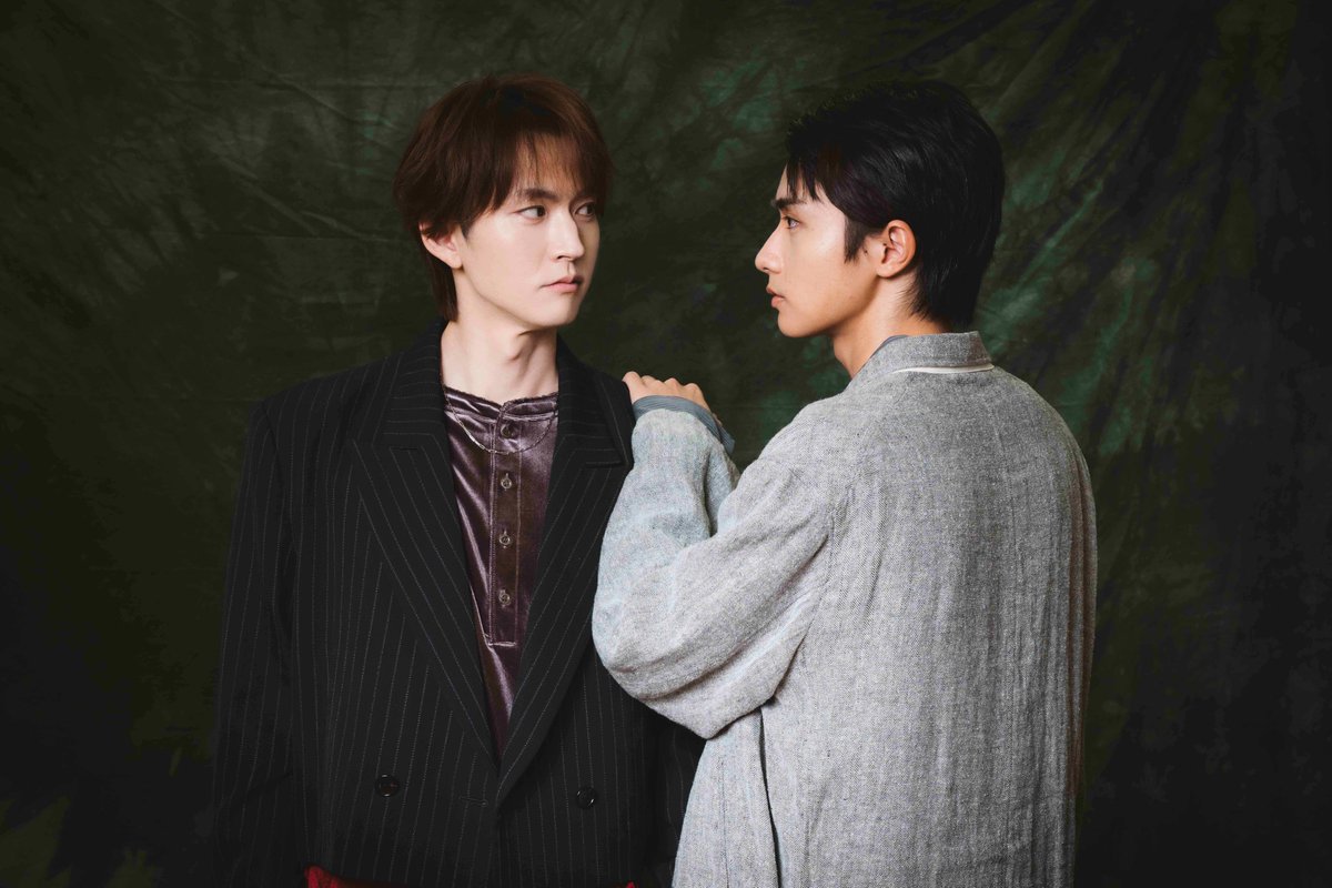 TVGweb's tweet photo. 「あなたを殺す旅 Season2」
和田雅成×髙橋大翔インタビュー✍️🏻
---
▫️Season2で思い出深いのは「最終話」
花男役・松本大輝らとの撮影秘話も🥀

▫️髙橋から見た和田は「地味に従順」
最近の”仲良し”エピソードも告白💕
「食事会の後に、2人で車で帰って…」

https://t.co/LecubtBFW2

#アナコロ https://t.co/lFnPdX0yTN