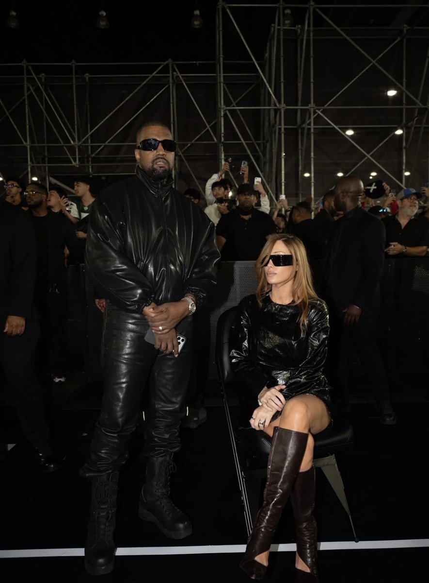 LegendaryLade's tweet photo. Ye &amp; Bianca Censori at ComplexCon 2026!🔥 https://t.co/lXjjouAYOz
