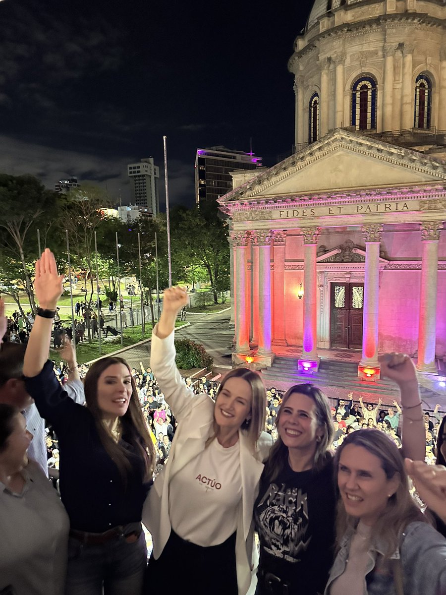 KattyaGonzalez9's tweet photo. Y un día se pudo 🇵🇾🫶 Gracias Asunción https://t.co/2LSR6eSI9d