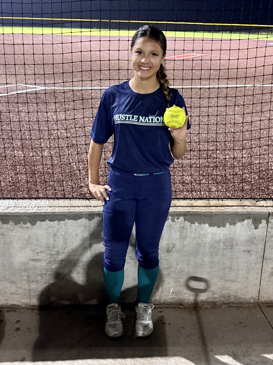 Hustlecrabtree's tweet photo. Shout out to some big sticks this weekend!

Sami Wright- 💣💣💣
Harper Stone - 💣
Myleen Castro- 💣
Kayleigh Peña- 💣 https://t.co/Mz3aDRWtIP