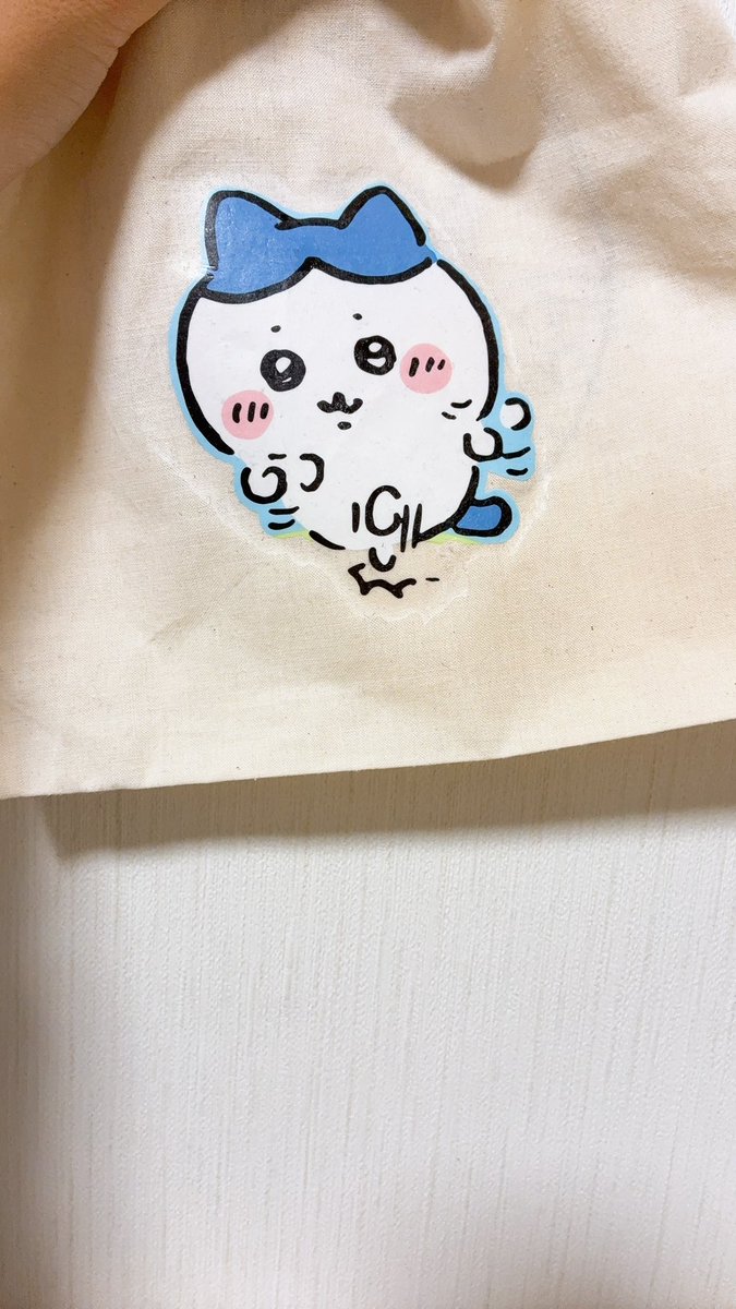tw6vxp02's tweet photo. うさぎ推し　20↑関西

お友達0人なので仲良くしていただけると嬉しいです🌼

気になる方無言フォロー失礼します🙇🏻‍♀️
♡or ↺で反応いただけると嬉しいです♪
（@ oosyaj様のテンプレお借りしました）

#ちいかわ
#ちいかわ好きと繋がりたい 
#ちいかわ好きな人と繋がりたい 
#ちいかわ自己紹介カード https://t.co/Mgfo14FeOd
